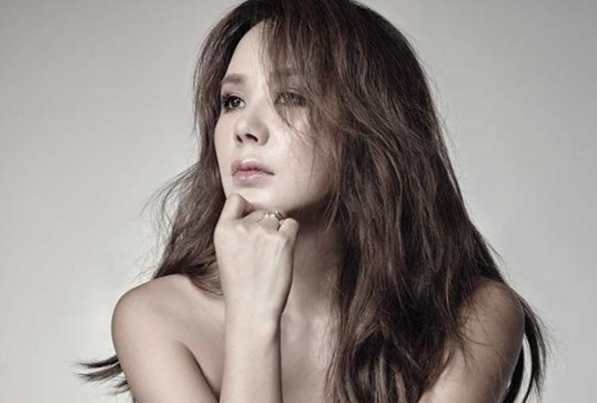 uhm-jung-hwa