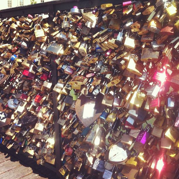 1185685_10153161992510182_278650735_n