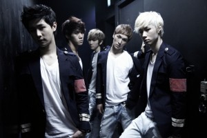 20120925_mrslam_debutgroupicture5