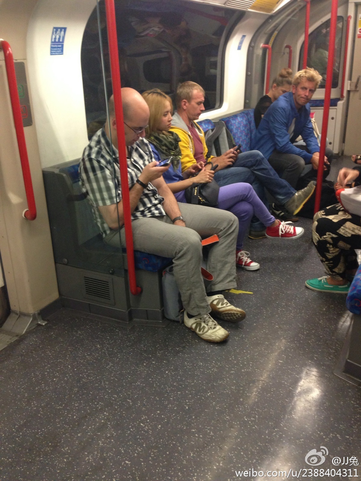 8e5c2857jw1e7euyi31q1j20xc18gqgb