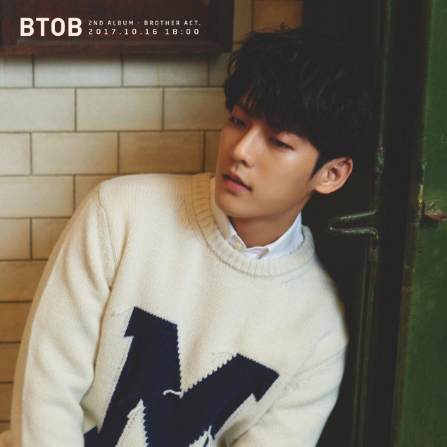 BTOB_1506612106_DK0c6BWVwAA7voR