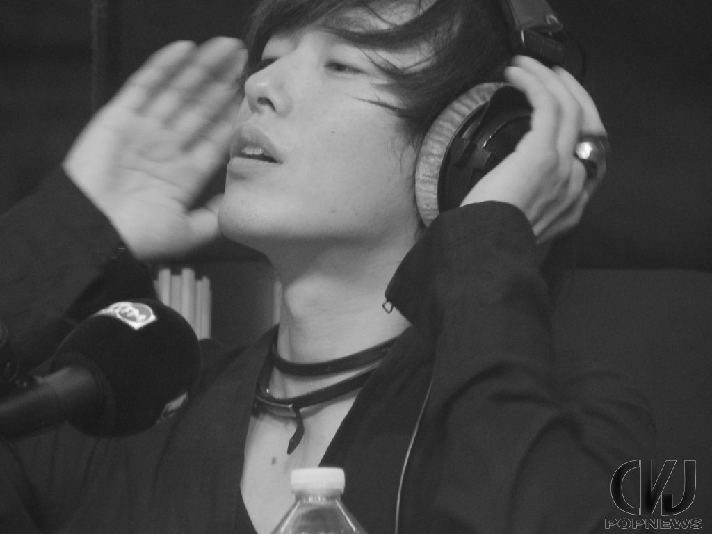 15-10-03 Paris mangas Ike Spyair interview concert live report japan FM