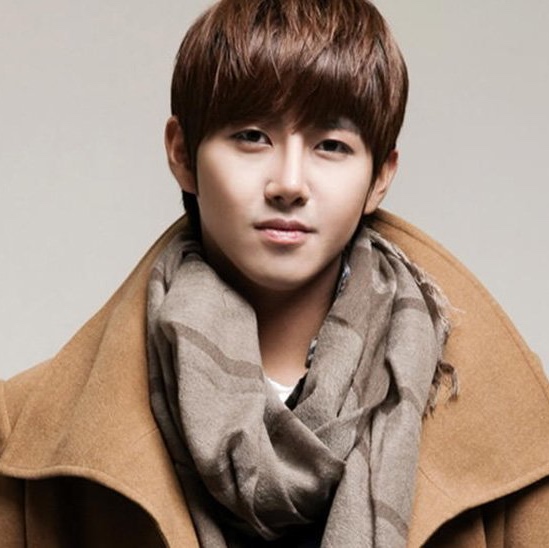 хван хи чхан футболист. актер у до хван. корейская актриса хван сон хи. у до хван 2020. хван хи писательница.