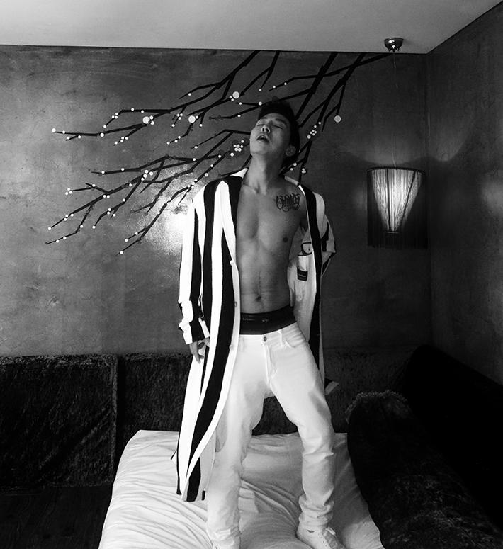 Lou.de Teaser Tonight without you (1-00AM) 4