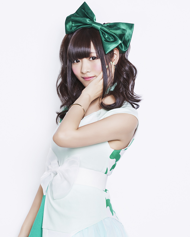 Mochizuki Miyu – Basse Mochizuki Miyu - Basse