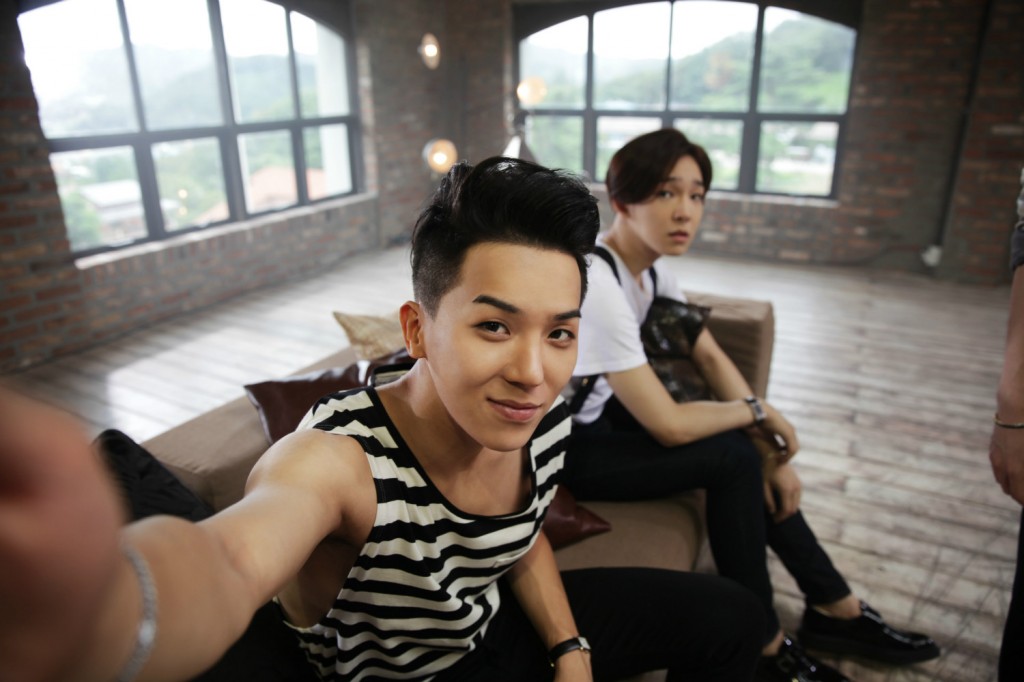 WINNER Mino & Taehyun 1