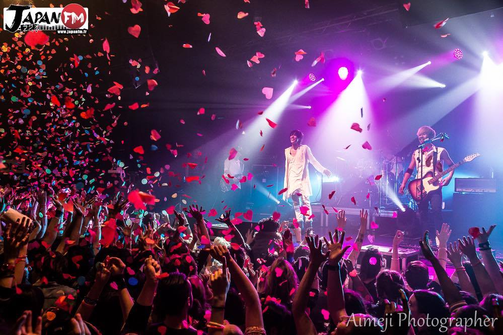 ckjpopnews_japan-fm_aimeji-photographer_spyair_ike_4_european-tour_la-machine-du-moulin-rouge_26032015_interview_4