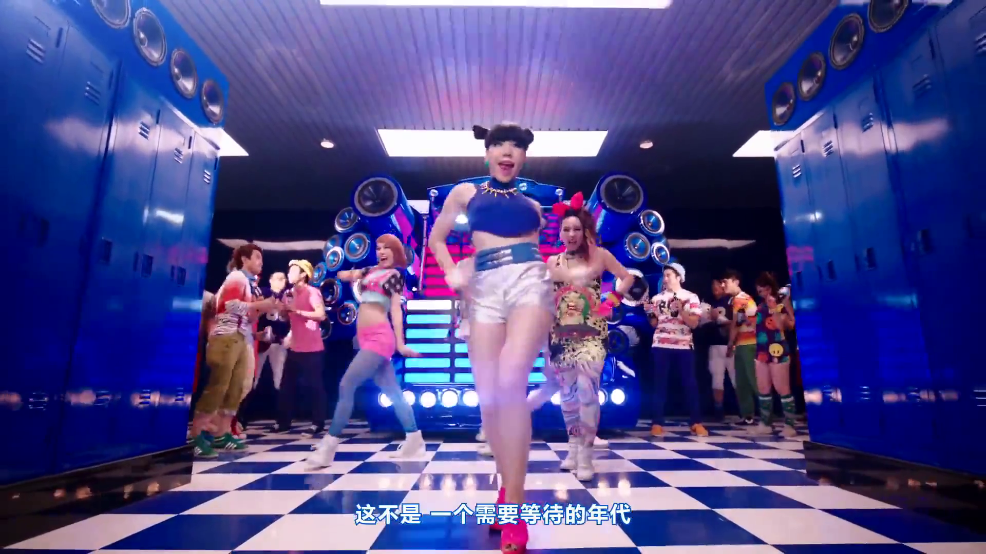 MoMo Wu [The Voice (Chine)] Découvrez son nouveau MV ‘Jiu Xian Zai’ Ckjpopnews